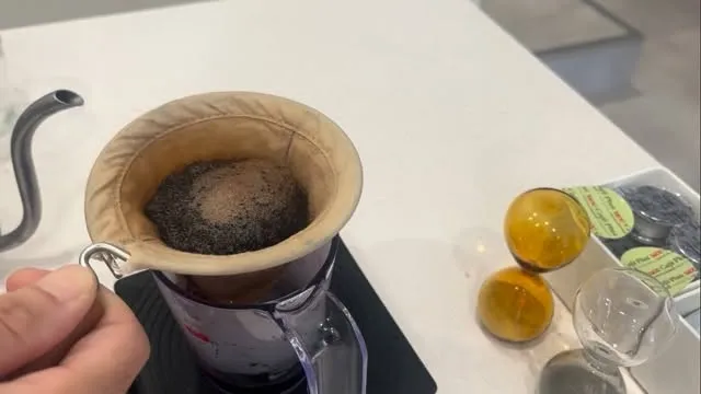 ネルドリップで抽出。