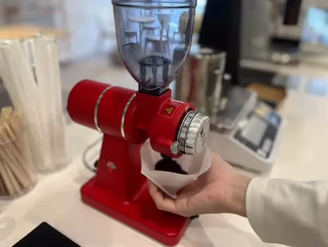 今日は、天気が崩れる予報で少し肌寒いですね。